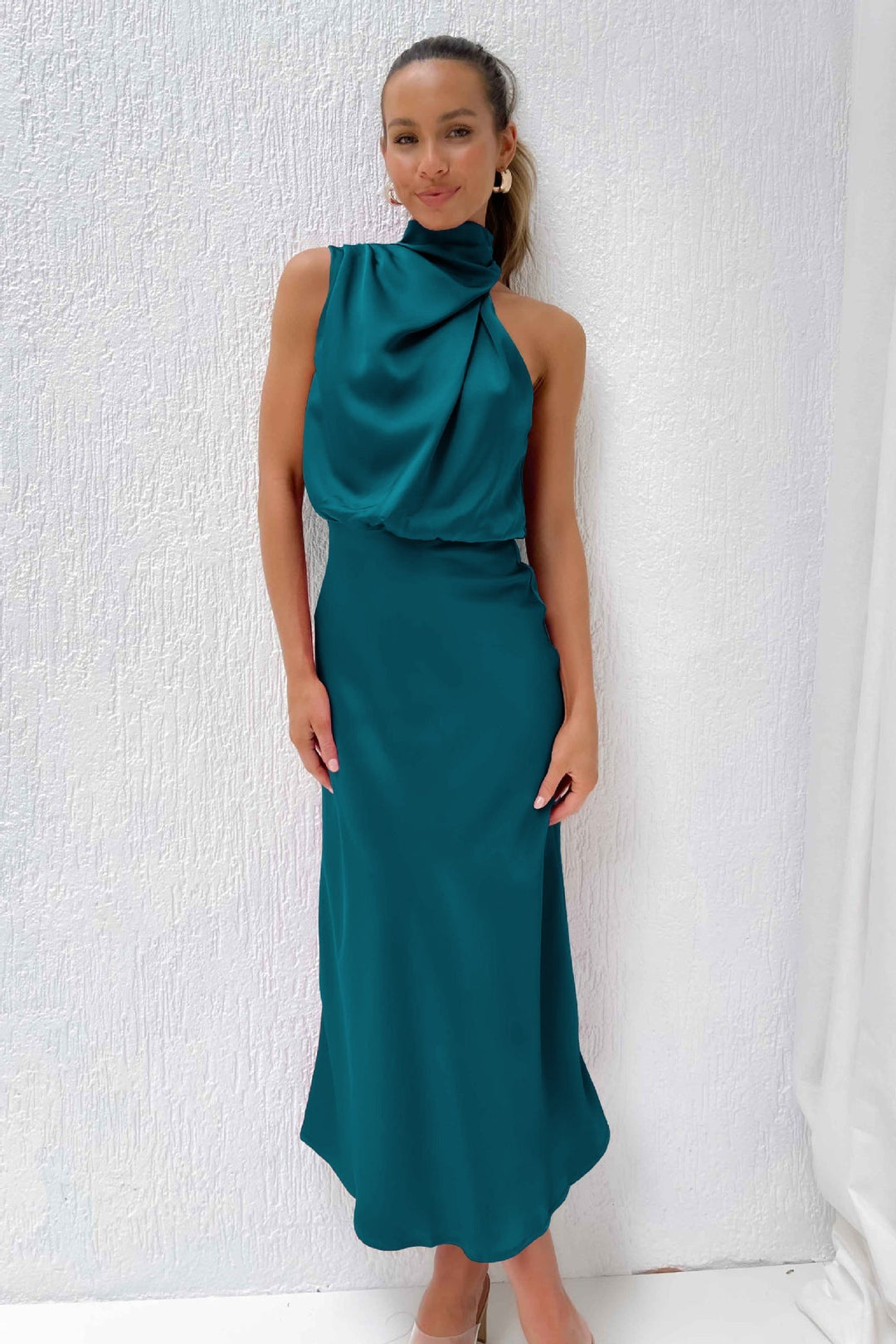 Lydia | Lang kjole med halterneck